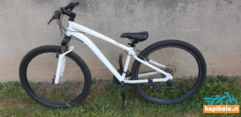 Belo žensko ali mladinsko kolo, kolesa 27.5 col