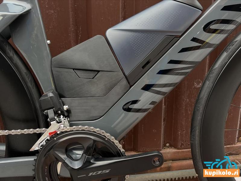 Canyon Speedmax CF 7 AERO Di2 2025 – NOVO